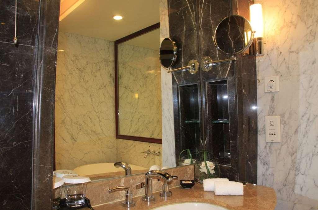 דונגגואן Grand Oriental Hotel חדר תמונה