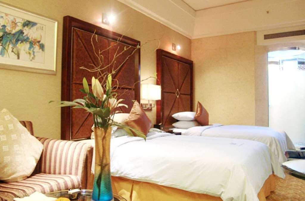 דונגגואן Grand Oriental Hotel חדר תמונה