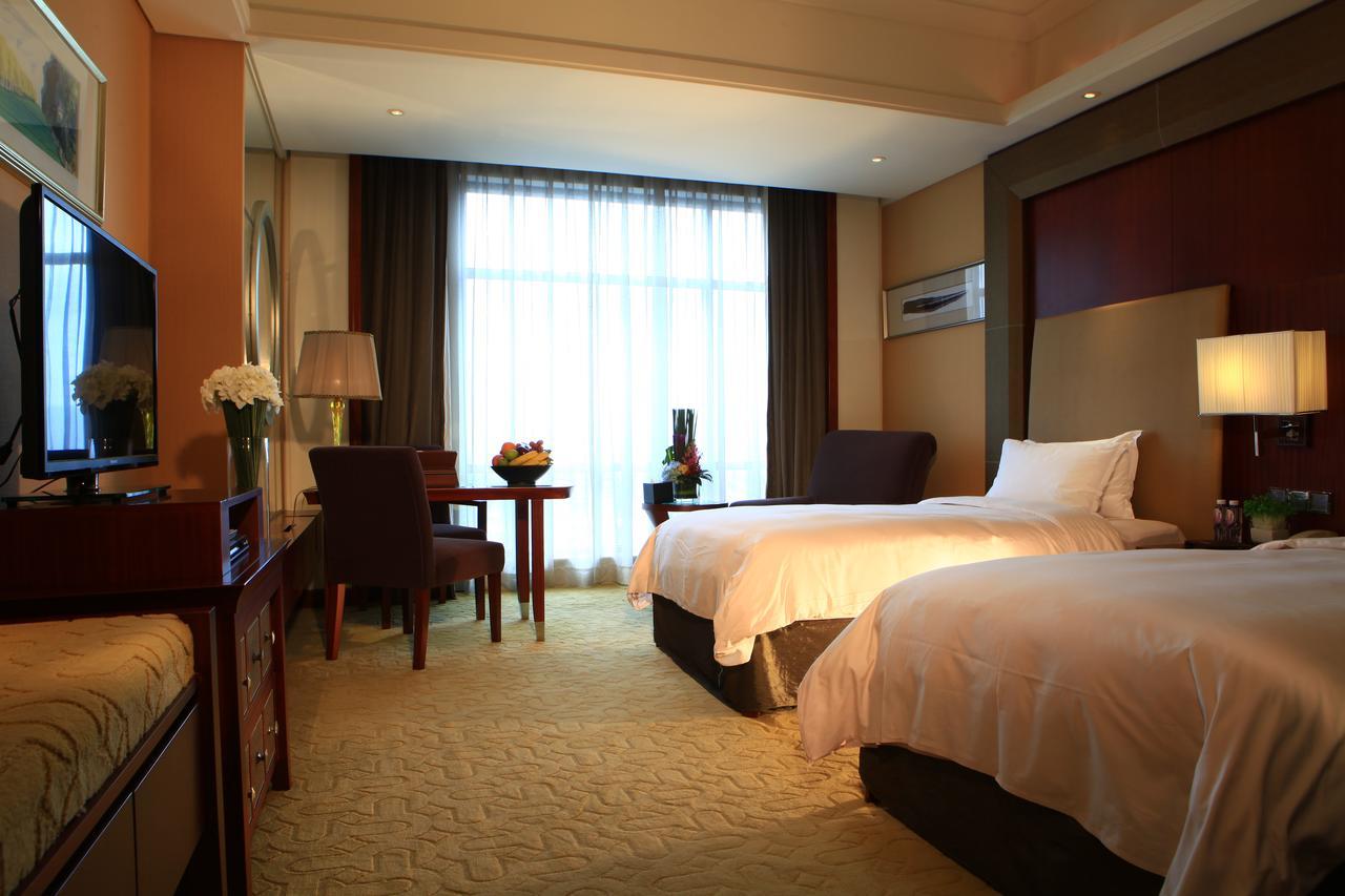 דונגגואן Grand Oriental Hotel מראה חיצוני תמונה